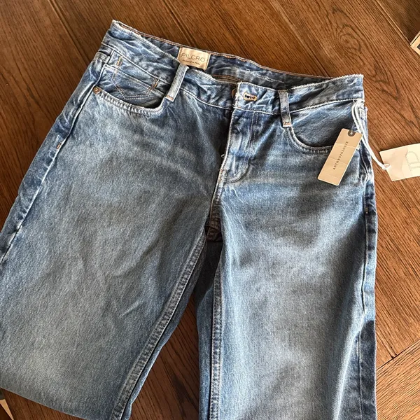 Pilcro Anthropologie Jeans Straight Leg Mid Rise - Image 3