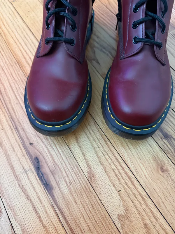 Dr. Martens Vintage 1B60 20-eye knee-high boots cherry smooth red oxblood Sz 9 Tall Lace-Up Leather Moto Combat Burgundy goth Rare - Image 4