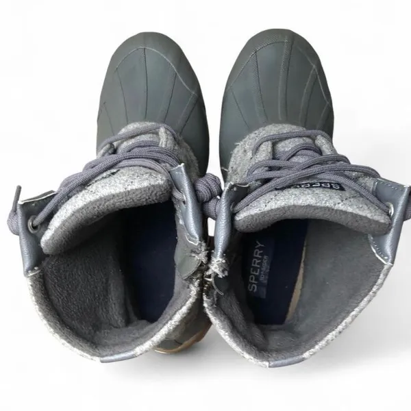 Sperry Women's Size 7.5 Gray Rain Short Boots Booties Gray Quilted Short. - Image 3
