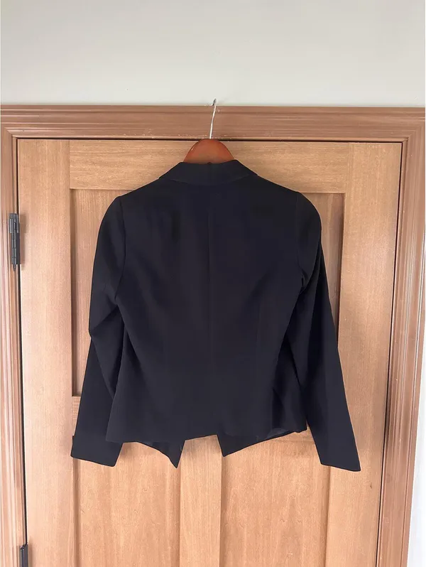 REISS Black Sienna Draped Waterfall Open Front Blazer Jacket Women’s size 2 XS - Image 6