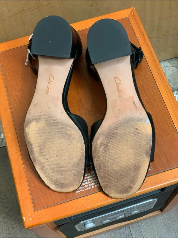 Clarks Collection Black Elisa Dedra Open Toe Sandals Size-8 Minimalist Chic - Image 7