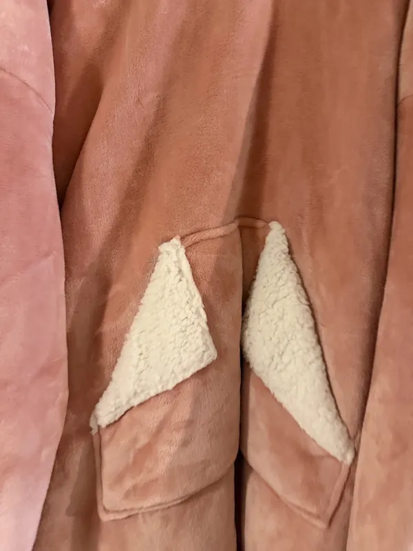 pink blanket hoodie - Image 2