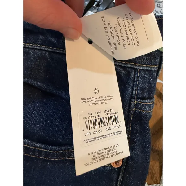 American Eagle NWT 77 Premium Denim Jeans Straight Crop Size 12 - Image 8
