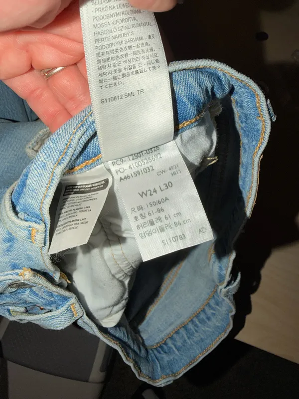 Levi’s 501 Jeans High-Rise Button Fly Straight - Image 6