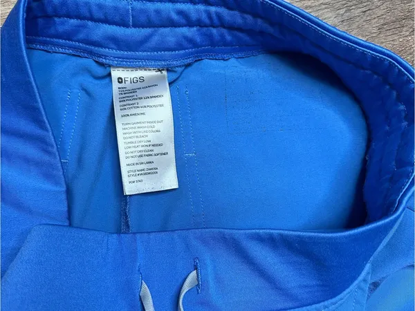 Figs Women’s Blue Drawstring Jogger Pants size M - Image 2