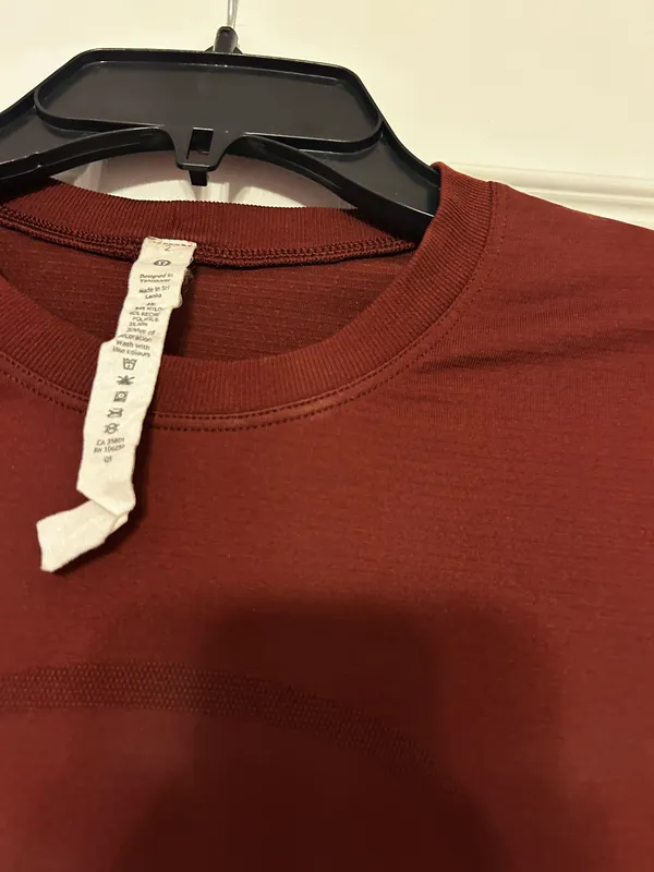 Lululemon Swiftly Breathe Long Sleeve - Image 4