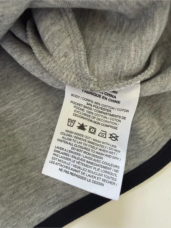 Nike Sportswear Gray Tech Fleece Cape Size Medium - Image 8