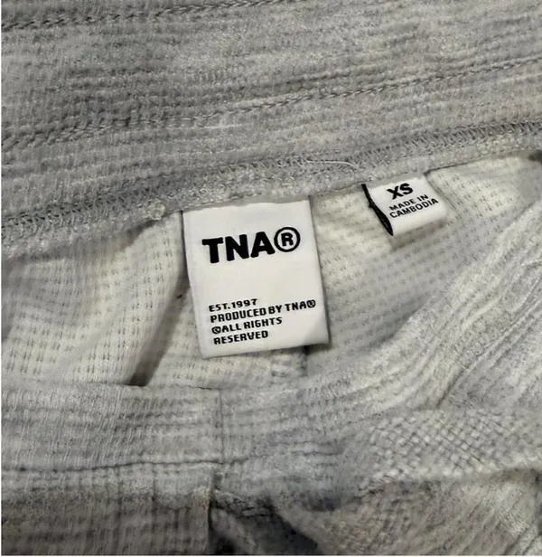 TNA aritzia waffle knit pants light grey - Image 2