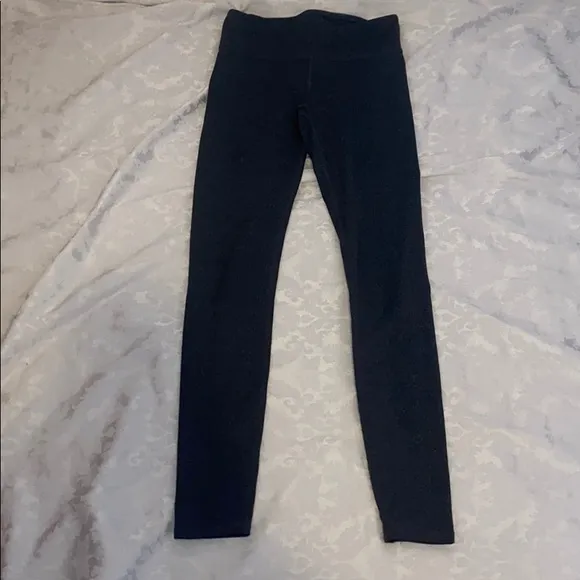 5/$30 🎈 Fabletics women’s‎ full length grey leggings - Image 3