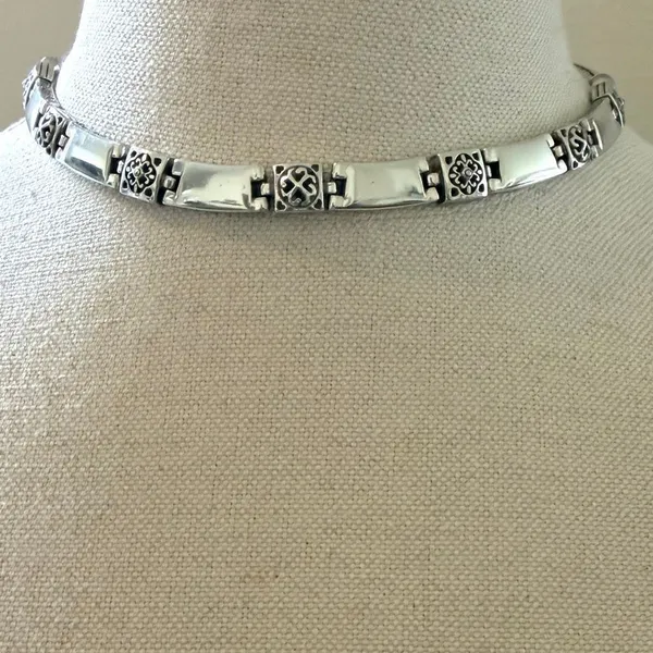 Brighton Tribeca Silver Tone Adjustable Choker Necklace Scroll Link Necklace - Image 2