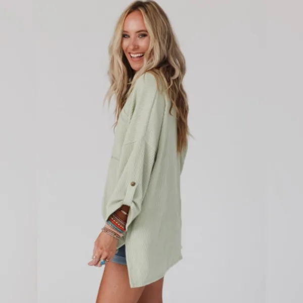 NEW Pale Green Ribbed Oversized Slouchy Roll Tab Sleeve Top Size Small - Image 3