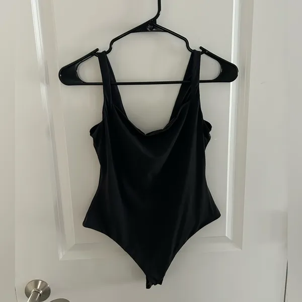 Skims Fits Everybody Square Neck Bodysuit - Image 3
