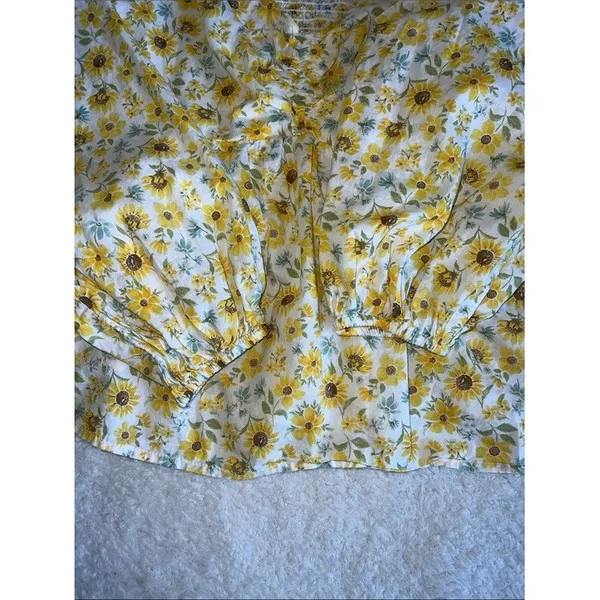 Old Navy Floral Peplum Blouse M Yellow Ditsy Cottagecore Puff Sleeve - Image 13
