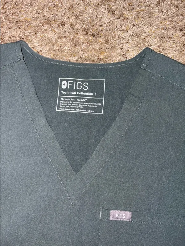 Grey FIGS Scrubs Set - Image 2