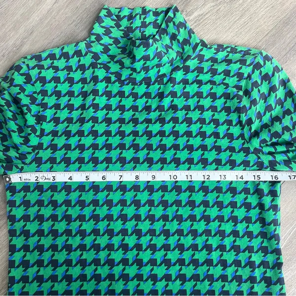 Maeve by Anthropologie Women’s Green & Navy Houndstooth Mock Neck Top Medium - Image 8