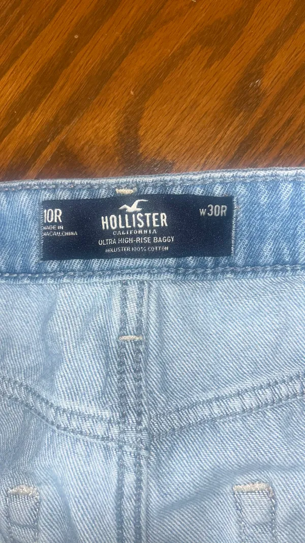 Hollister California Jeans - Image 2