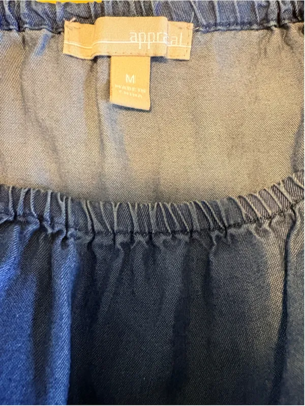 Appraisal Off-The-Shoulder Denim-Look Lyocell Jumpsuit Size M (19” PTP) - Image 4