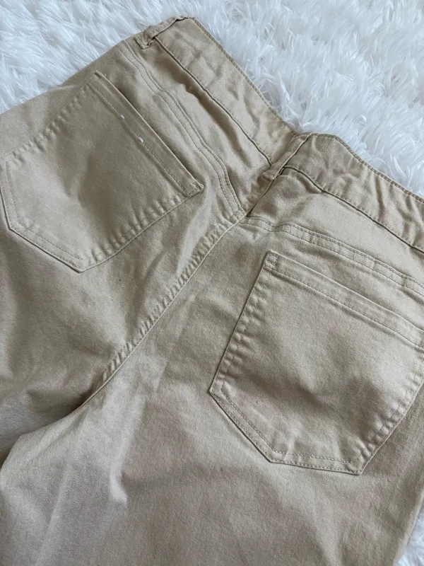 Wide leg tan pants Size 8 - Image 3