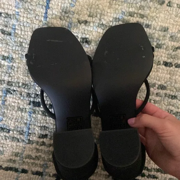 Boohoo black heels - Image 3