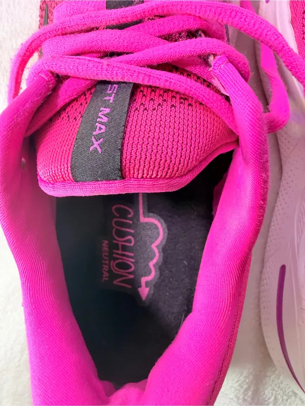 Brooks Ghost Max Women's Running Shoe - Hot Pink & Black - Image 11