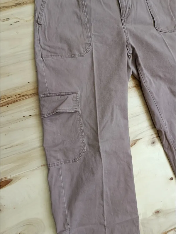 Wild Fable Women's Cargo Pants – Size Large (L) - Image 5