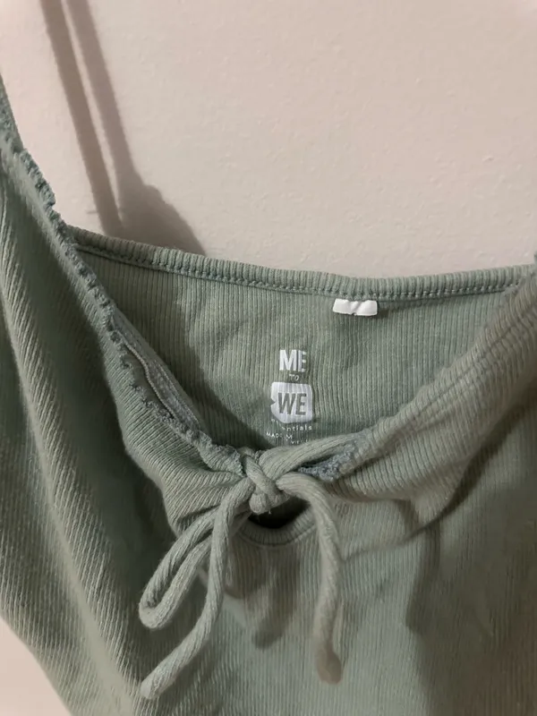 PacSun Sage Green Tie-Front Crop Top - Image 3