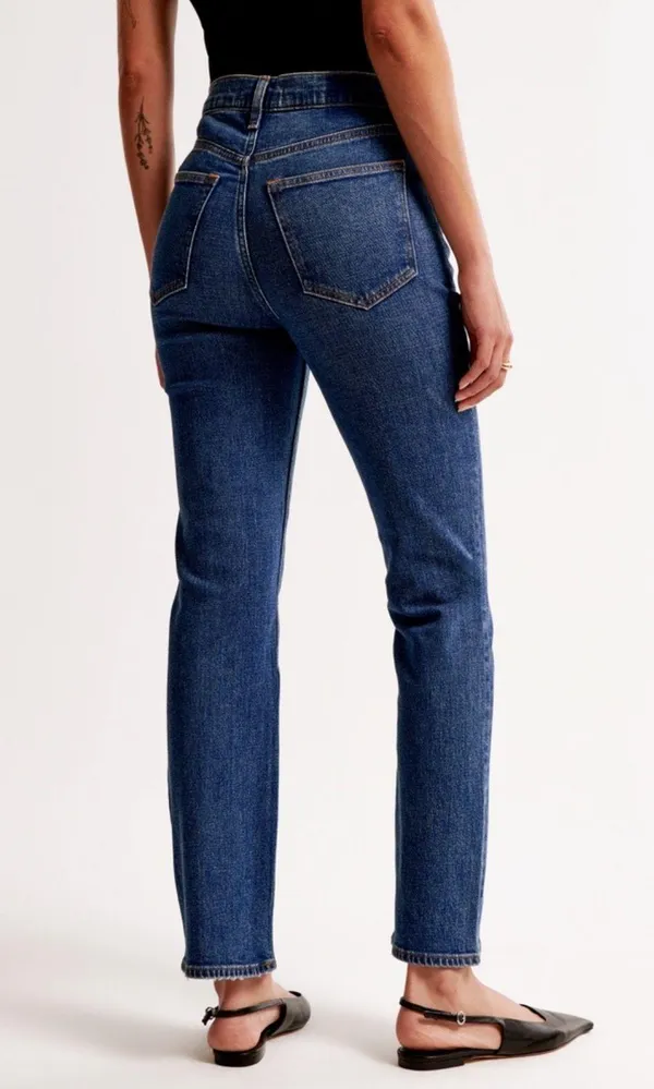 Abercrombie Ankle Straight Jeans - Image 4