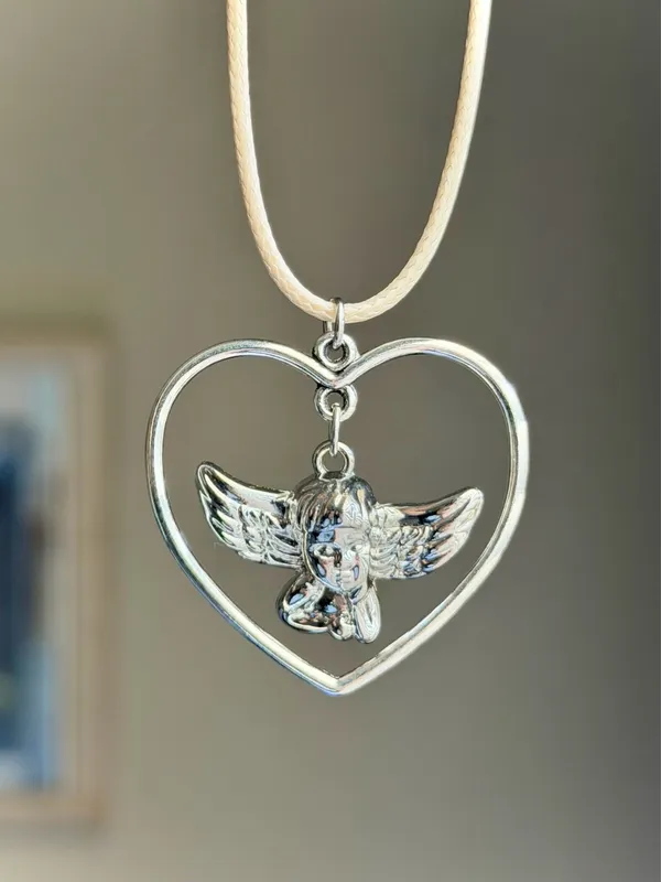 Handmade vintage antique fairy angel cherub heart necklace❤️ - Image 2