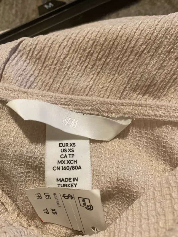 NWT H & M women's sleeveless/ strapless summer dress beige size xs - Image 6