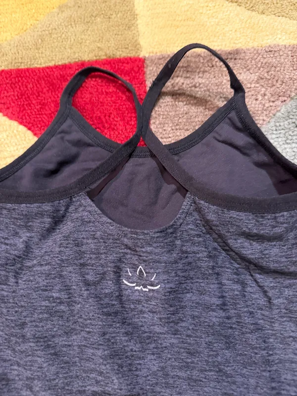 Beyond Yoga Racer Slim Cami Spacedye Grey Built in Bra Un-Padded women’s Size XS - Image 4