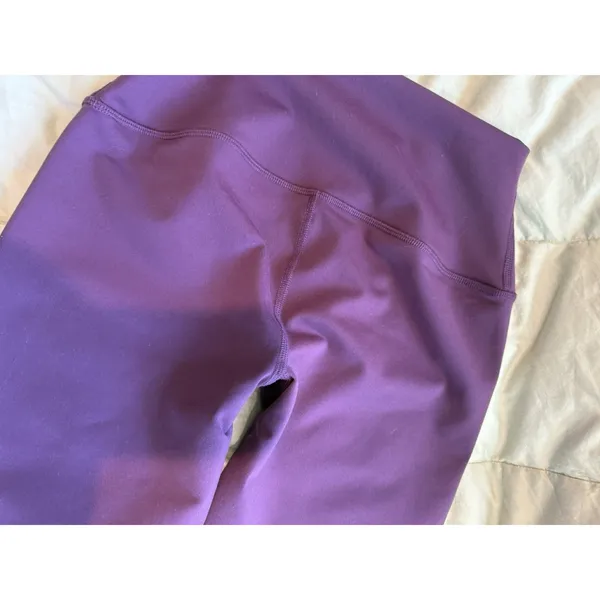 ALO Yoga Airbrush 7/8 Leggings Size S - Image 9