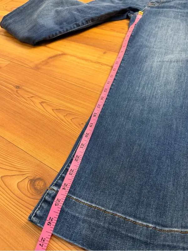KUT from the Kloth Kelsey Fab Ab Ankle Flare Jeans Blue Denim Women’s 8P Petite - Image 8