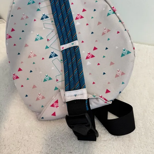 Kavu Spearheaded rope sling crossbody backpack - Image 4