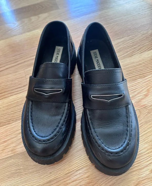 Black Loafers - Image 3