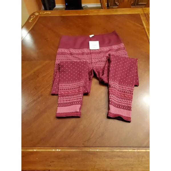 Fabletics Holiday Print Fair Isle Plaid Red Legging Xl Nwt Designer - Image 2