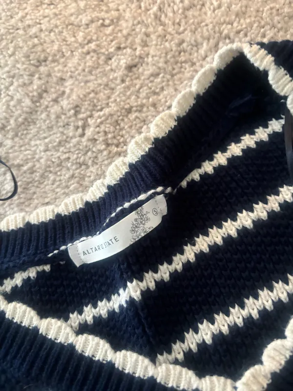Altard state sweater - Image 2