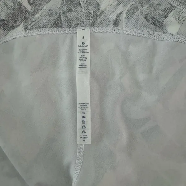 NWOT Size 8 Lululemon Train Times Short 6" Inseam Jasmine White Multi / White - Image 8