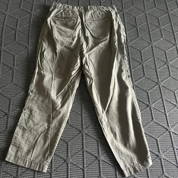 Women’s Size S Dark Grey Thin Cargo Pants with Drawstring Waistband - Image 4