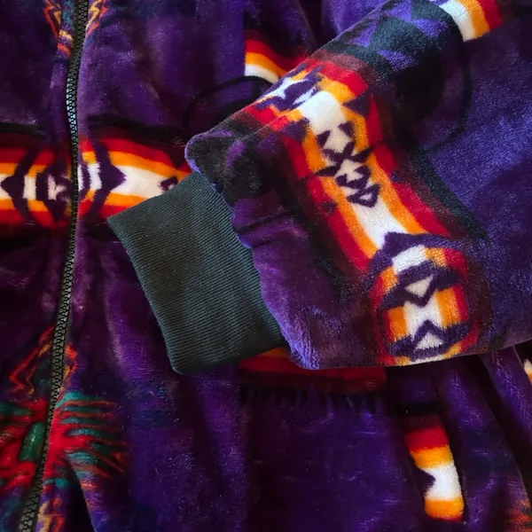 Aztec plush blanket zip up jacket purple SW print Size L/XL - Image 12