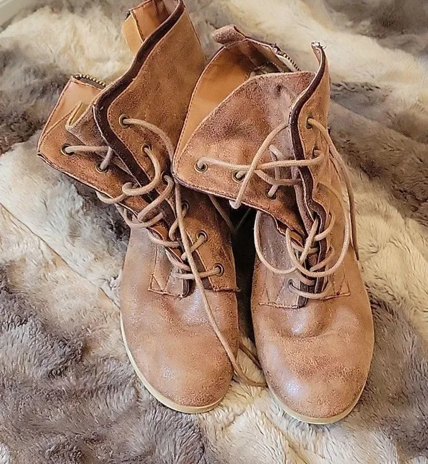 Maurice's Stylish Brown Boots Size 8 - Image 2