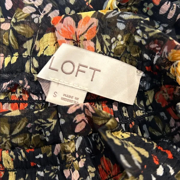 LOFT smocked neck floral blouse - Image 5
