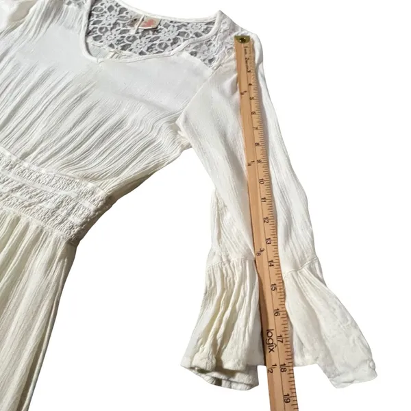 True Destiny Mini Dress Womens Medium Ivory Boho Lace Bell Sleeve Crochet‎ Gauze - Image 7