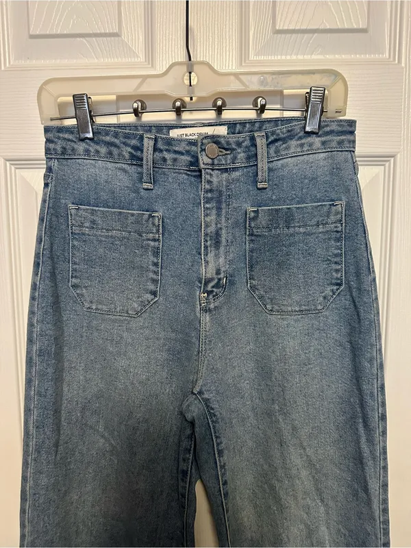 Just Black Light Blue High-Rise Wide-Leg Crop Jeans with Front Patch Pockets - Image 11