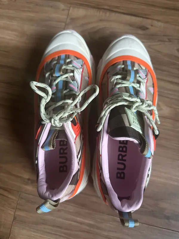 Burberry Sneakers Women’s - Image 3