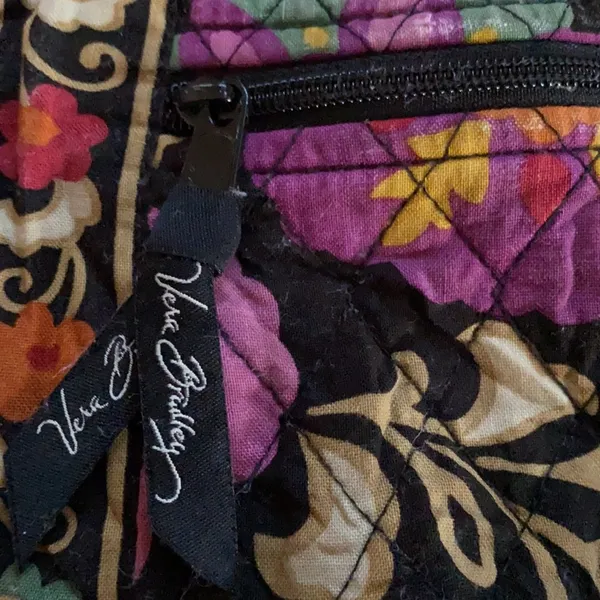Vera Bradley crossbody purse - Image 4