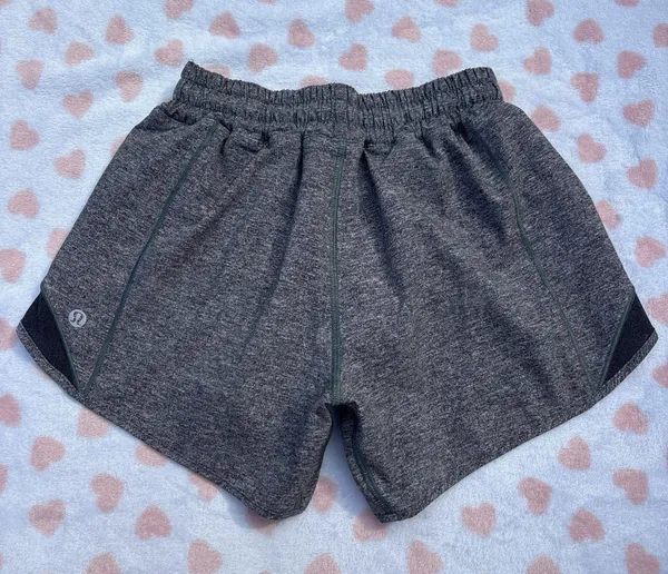 Lululemon hotty hot shorts grey size 2 - Image 2