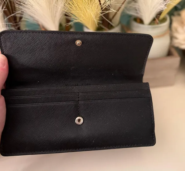 Michael Kors Wallet - Image 5