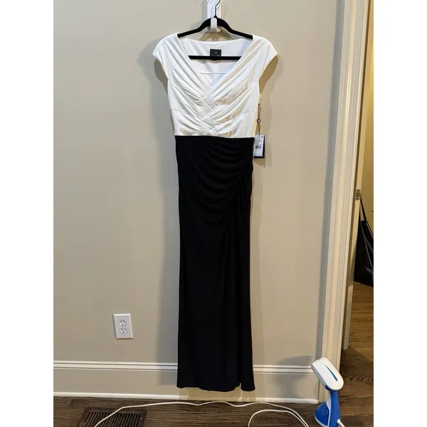 Adrianna Papell Women Pleated Layered Gown Size 4 Black And Ivory Tuxedo Dress - Image 3