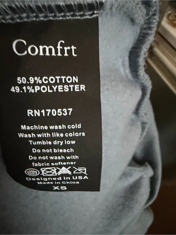 Comfrt Women's Travel Pullover Hoodie in Dusty Blue XS - Image 6