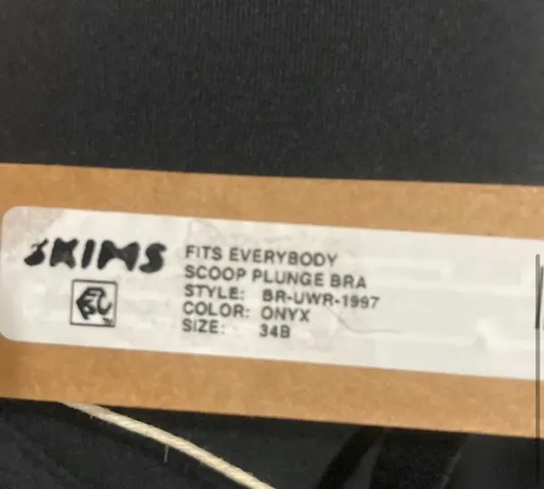 SKIMS Fits Everybody Plunge Bra 34B - Image 4